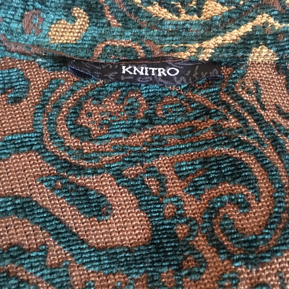 Gorgeous Tapestry Jacket - Picture 3 of 5